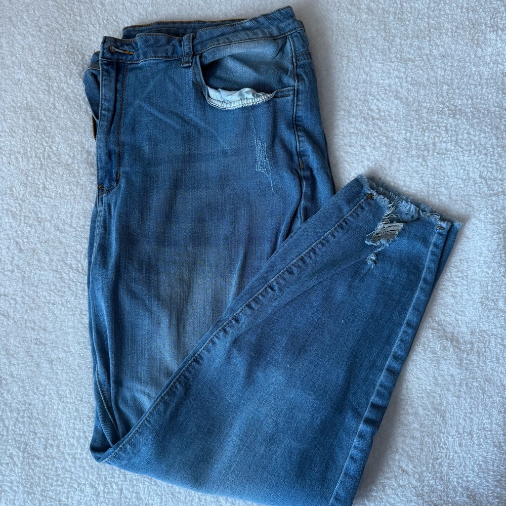 SHEIN Curve Jeans
